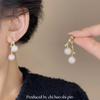 Retro francés dos luciendo pendientes de perlas moda temperamento estilo socialité pendientes nicho diseño de alta gama pendientes