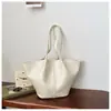 Bolso tote de cuero encerado vintage para el trabajo, nuevo bolso tote casual de gran capacidad de nicho, bolso de hombro versátil para mujer