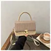 Bolso cuadrado pequeño tejido único para mujer bolso transfronterizo para mujer al por mayor moda simple correa ancha para el hombro bandolera bolso para teléfono