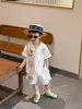 Conjunto de Ropa de Verano para Niños, Nuevo Estilo de Vacaciones de Verano 2026 para Niños, Camisa de Manga Corta, Pantalones Cortos Casuales de Playa para Bebé, Moderno