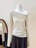 Top de punto blanco estilo coreano, de manga larga, hombros descubiertos, para mujer, diseño irregular único y hermoso, adecuado para otoño, con diseño que revela la clavícula