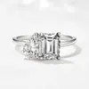 Anillo de Plata de Ley S925 Geométrico Gota de Agua Cuadrado Circonita para Mujer Diseño de Nicho Europeo y Americano Lujo Ligero Moda Anillo Versátil