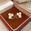 Brincos Doces Geométricos de Flor e Pérola Banhados a Ouro 14K Real com Diamantes, Brincos de Luxo Leve de Alta Qualidade, Brincos Elegantes para Mulheres