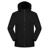 Chaqueta de trabajo con capucha de color liso y material softshell de cuello alto para otoño e invierno, prenda exterior con logo personalizado, top de moda casual en stock
