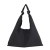 Bolsa Tote Casual Retro de Grande Capacidade Cor Sólida 2026 Nova Tendência Estilosa Padrão Trançado de Ombro Único Sob o Braço