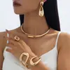 Conjunto de Brincos Pendentes Europeus e Americanos Exagerados em Forma de Gota, Gargantilha, Anel e Pulseira Conjunto de Joias Finas Elegantes de Alta Qualidade