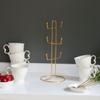 Portavasos Recto, Soporte para Taza y Platillo con Forma de Corazón, Estante Simple de Estilo Europeo para Almacenamiento de Utensilios para Agua, Cesta de Hierro Forjado Dorada Galvanizada, Escurridor Individual para Tazas, Estilo Lujo Ligero