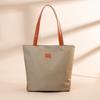 Bolsa de Ombro Feminina Casual em Tecido de Nylon Feminina 2022 Nova Moda Tote Feminina Bolsa de Mão Feminina Grande Capacidade