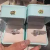 Anillo de Cubo de Azúcar Estilo Pang Donglai para Mujer, Sensación de Lujo Ligero de Alta Gama, Popular en Transmisiones en Vivo, Regalo para el Cumpleaños de la Novia, Anillo Cuadrado