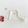 Conjunto de Tres Piezas Dianxi para Bebé Estilo Coreano con Lunares para Niñas, Falda de Cintura a Cuadros de Otoño, Jeans Bordados