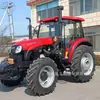 Tractor Agrícola de Cuatro Ruedas Rojo Oriental Lx904 con Transmisión Reversible, Llantas Grandes, Cabina con Aire Acondicionado