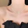 Colar de Pérolas de Vidro Prata Ultra Fino para Mulheres, Design de Luxo Leve, Corrente Clavicular de Miçangas Arroz Pequenas, Novo Estilo Popular, Corrente de Pescoço Elegante