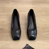 Zapatos de Trabajo Negros para Mujer Otoño 2026 Nuevos con Tacón Grueso, Boca Baja, Ligeros, Ajuste Amplio para Viajar al Trabajo