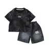 Traje de Verano para Niños 2025 Estilo Nuevo Bebé Verano Bebé Niños Ropa Infantil Manga Corta Shorts Conjunto de Dos Piezas Guapo y Moderno