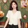 Nueva Camisa Jacquard Estilo Chino 2026 Verano Nuevo Diseño Estilo Nacional para Ir al Trabajo, Top Sencillo de Botones con Cuello en V 1224