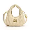 Bolso de Mano Plegado Bordado para Mujer, Bolso Mini de Media Luna de Nicho Estilo Coreano de Alta Gama para el Trabajo, Bolso Cruzado de Moda y Versátil para Niños