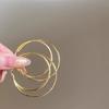 Diseño Minimalista Estilo Cool Aros Grandes de Doble Aro para Mujer 2025 Nuevos Elegantes de Alta Gama Aros Lisos