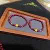 Pulsera de Arena Dorada Púrpura Cinabrio Alto Contenido Realgar Mineral Crudo Natural Arena Roja Imperial Pulsera de Año de Nacimiento Mayoreo