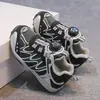 Zapatos Deportivos para Niñas 2026 Primavera/Otoño Estilo Nuevo Hebilla Giratoria Zapatos de Arroyo para Exteriores Infantiles Malla Transpirable Suela Suave Zapatos para Correr