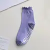 Calcetines de Yoga, Calcetines Deportivos Antideslizantes de Silicona Profesionales, Calcetines de Encaje para Pilates en Suelo, Fitness de Media Pantorrilla Transfronterizos, Calcetines Zhuji