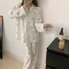 Pijama de Terciopelo de Isla para Mujer, Cárdigan Engrosado Cálido de Otoño e Invierno, Nuevo Conjunto de Ropa de Casa de Alta Gama Estilo Coreano, Se Puede Usar Afuera