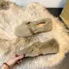 Zapatos blancos peludos de suela gruesa que aumentan la altura para mujer, cálidos de invierno 2026, mocasines de lujo de pelo de conejo de felpa, zapatos de algodón