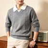 Marca de moda de venta caliente transfronteriza, suéter de punto para hombre con diseño falso de dos piezas personalizado, en stock, directo de fábrica