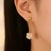 Pendientes de Borla de Perlas Suaves, Color Dorado Retro, Diseño de Nicho, Elegantes y Versátiles para el Uso Diario