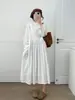 Coleção Primavera 2026: Vestido Longo de Manga Longa com Renda de Estilo Artístico, Vestido Longo de Estilo Japonês Atacado