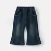 Suéter Bordado para Bebé y Niño Pequeño Chaleco de Felpa Floral para Niñas Ropa de Invierno Nuevo Estilo Jeans Gruesos con Forro Polar Conjunto de Tres Piezas