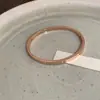 Pulseira de Aço Titânio com Zircônia Antidesbotamento para Mulheres, Acessório de Nicho de Luxo Leve, Pulseira Simples Empilhável de Verão, Popular no Xiaohongshu