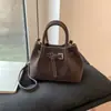 Bolsa Plissada Estilo Coreano para Mulheres Outono e Inverno 2025 Nova Bolsa de Ombro Nicho para o Dia a Dia Bolsa Transversal Retro Fashion