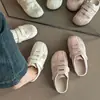 Chinelos Fechados Fofos Casuais Confortáveis Não Cansativos de Solado Grosso para Mulheres 2026 Verão Slip-On Antiderrapantes Preguiçosos Sapatos Mule