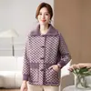 Nuevo Abrigo Corto de Primavera y Otoño para Mamá de Mediana Edad, Top de Primavera para Mujer de Mediana Edad, Chaqueta Trench de Moda Elegante