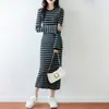 Vestido de Punto de Lana con Rayas, Corte Ajustado, Nuevo Vestido Suéter, Cuello Redondo, Vestido Largo para Mujer, Otoño e Invierno, Lana, Rayas Negras y Grises