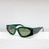 Gafas de Sol Estilo Nuevo 2024 Estilo Fragante 6056 Libro Rojo Celebridad de Internet Gafas de Sol Personalizadas Ojo de Gato de Placa para Mujer