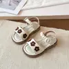 Sandalias de Flores Estilo Mori para Niñas 2026 Verano Nuevas Suela Suave Estilo Princesa para Bebé Sandalias Versátiles para Exteriores con una Sola Tira