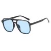 Gafas de Sol Cuadradas de Doble Puente con Tachuelas Europeas y Americanas 2024 Nueva Moda Gafas de Sol Trendy Forma Cóncava Retro