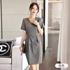 Verano 2024 nuevo vestido gris de manga corta de longitud media para mujer, ropa interior, ropa exterior, temperamento de moda, sencillo, para viajeros