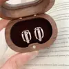 Brincos de Prata 925 Agulha Ins Nicho Designer Vazado Versátil para o Dia a Dia Ouro Forma de C Stud Brincos de Linha