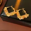 Pendientes Cuadrados de Hoja con Baño de Oro Real en Plata Aguja Pendientes Estilo Fresco Elegante Europeo y Americano Pendientes de Nicho de Gama Alta Venta al por Mayor