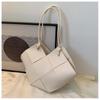 Bolso Grande Casual Bolso de Mujer 2021 Verano Nuevo Bolso de Hombro Moderno Elegante a la Moda Popular en Internet Portátil Versátil Bolso Tote
