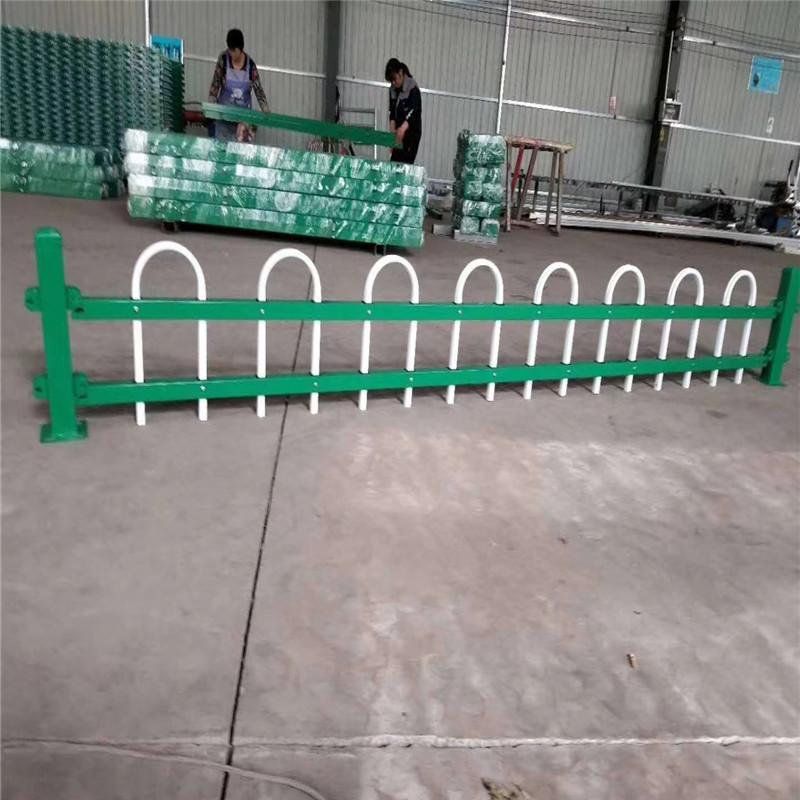 锌钢草坪11