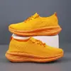 Zapatos Flyknit Coco Moda Otoño 2026 Zapatos de Hombre Transpirables de Malla Fina Zapatos Ligeros Casuales Deportivos para Correr