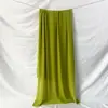 Casa de Chá Estilo Chinês com Texto em Pintura a Tinta, Cortinas de Gaze Poéticas, Preparo do Chá no Fogão, Linda Decoração de Tecido de Fundo Verde, Cortinas Penduradas, Tecido Pendurado no Teto
