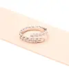 Anillo Abierto con Zirconia Micro-pavimentada en Forma de Serpiente de Gama Alta Europea y Americana Chapado en Oro Simple y Versátil Anillo Personalizado para el Dedo Índice Anillo para Mujer