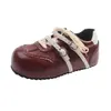 Zapatillas de entrenamiento alemanas para mujer con suela gruesa y que aumentan la altura, nueva colección otoño/invierno 2026, de punta redonda, zapatillas casuales con correa de hebilla, zapatillas con cordones estilo Forrest Gump