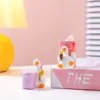 Caja Misteriosa Sueño Colorido del Ganso Figura de Mascota Linda de Dibujos Animados Juguete de Moda Adorno de Artesanía de Resina Decoración de Escritorio