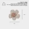 Broche de Flor de Pompones de Flor de Dibujos Animados de Lana Tejida Pasador Dly Joyería Accesorios para el Cabello de Vestir Accesorios de Pasador de Flor de Lana