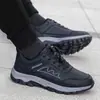 Zapatos para Hombres Mayores Otoño e Invierno Nuevo Modelo Marca Oficial Impermeables de Cuero Deportivos Antideslizantes Suela Suave Zapatos de Viaje para Papá de Mediana Edad y Mayores